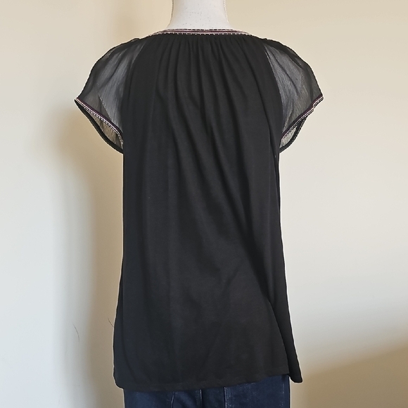 WHBM Black and Pink Embroidered Women's Top - Picture 4 of 7